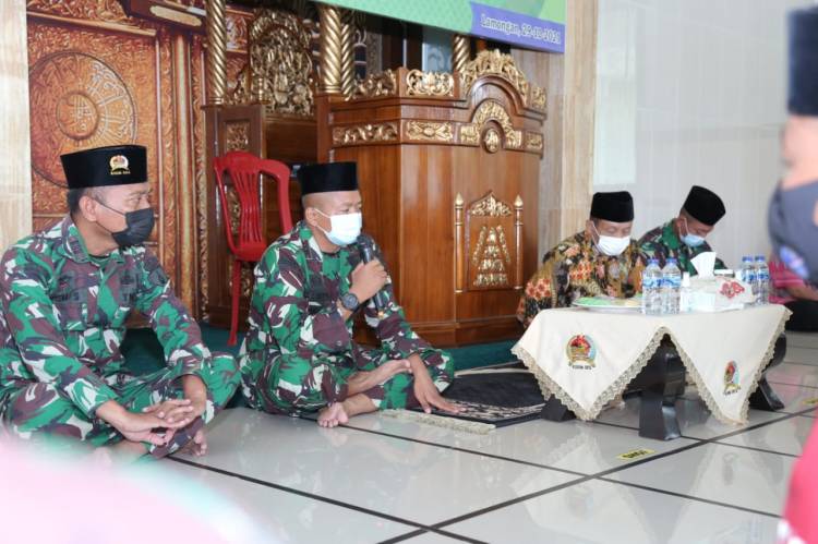 Melalui Peringatan Maulid Nabi, Dandim Lamongan Minta Personel Tingkatkan Keimanan