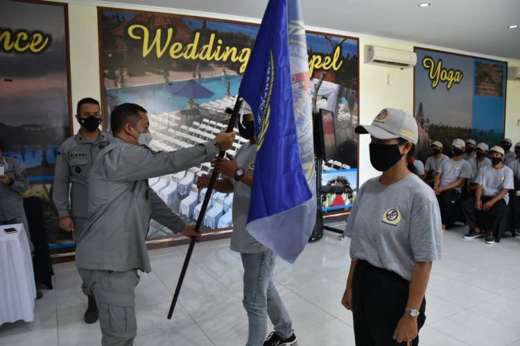 Bakamla RI Kukuhkan 30 Rapala Karangasem Bali