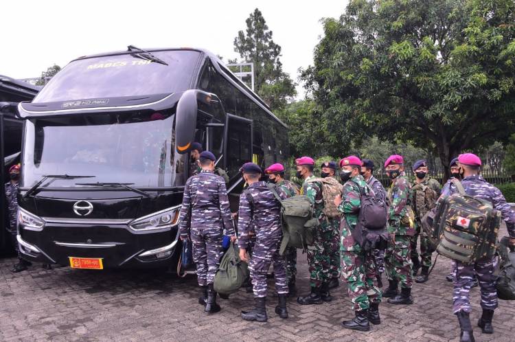  Panglima TNI Kembali Kerahkan 200 Nakes Vaksinator ke Wilayah Aglomerasi Bogor