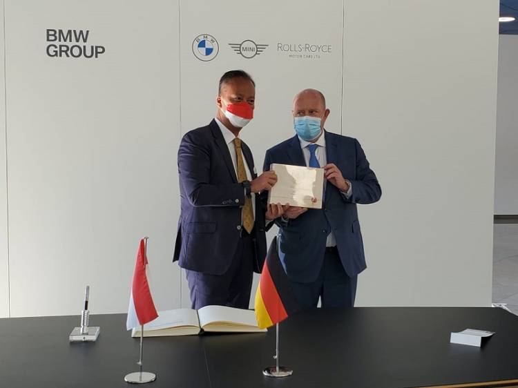Kunker ke Jerman, Menperin Paparkan Peluang Investasi Ekosistem EV ke BMW dan Mercedes-Benz