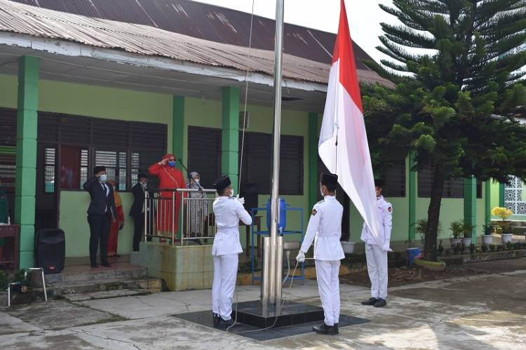 MAN 3 Medan Gelar Upacara Peringatan Hari Sumpah Pemuda