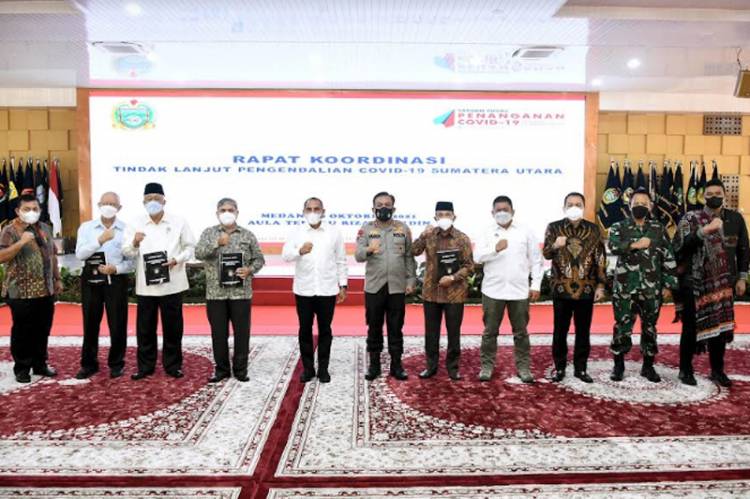 Gubernur Edy Rahmayadi Ingatkan Vaksinasi Masif dan Covid-19 Melandai Bukan Alasan Turunkan Kedisplinan Prokes