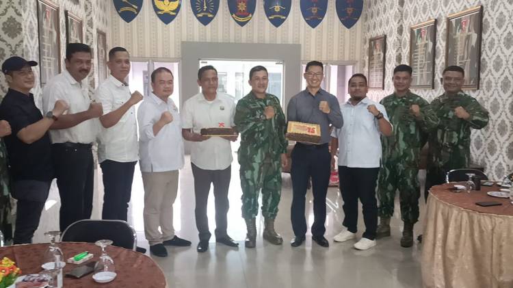 KADIN Medan Kunjungi Mako Wing III Kopasgat 