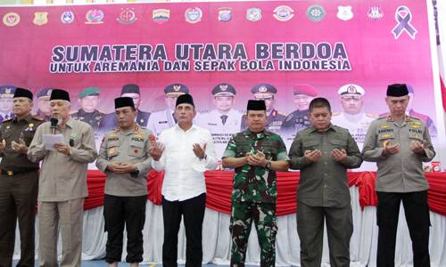 Gelar Doa Bersama dan Salat Gaib atas Tragedi Kanjurahan, Aremania Medan Apresiasi Perhatian Gubernur Sumut untuk Sepakbola