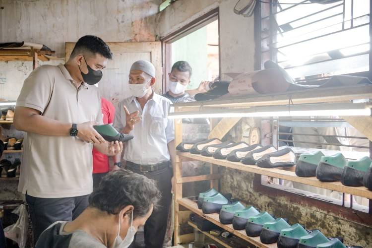 UMKM Naik Kelas Mulai Terwujud, Pesanan Sepatu Semakin Meningkat