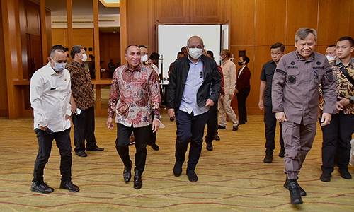  Mitigasi Risiko Hukum Pembuatan Kebijakan dan Peraturan Gubernur Sumut Yakinkan Setiap Keputusan Berorientasi Keadilan dan Kesejahteraan