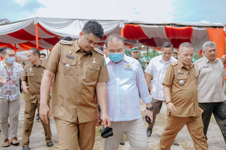 Sambut Deepavali, Walikota Medan Buka Pasar Murah