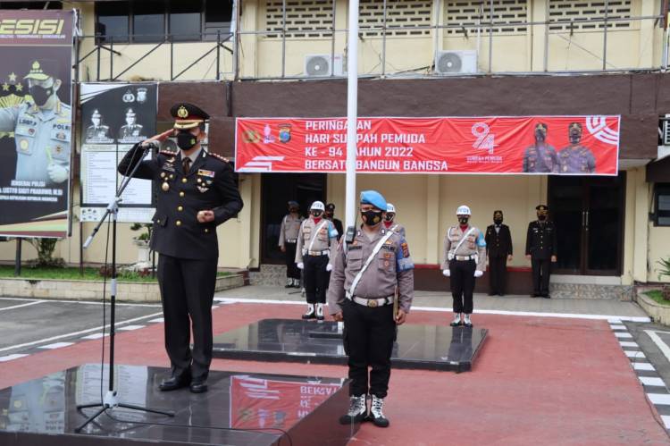 Kapolrestabes Medan Pimpin Upacara Sumpah Pemuda ke-94 Tahun 2022