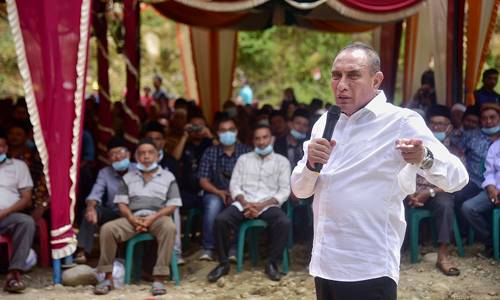 Kunjungan Kerja ke Bangkelang, Edy Rahmayadi Minta Setop Semua Tambang Ilegal