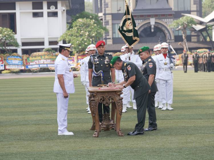 Panglima TNI Pimpin Serah Terima Jabatan Kasad