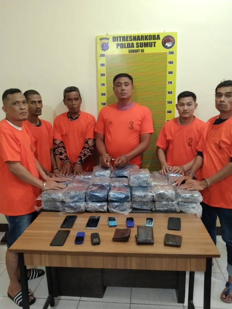 Keluarga Terpidana Narkoba Seumur Hidup Ditangkap, 45 Kg Sabu Diamankan