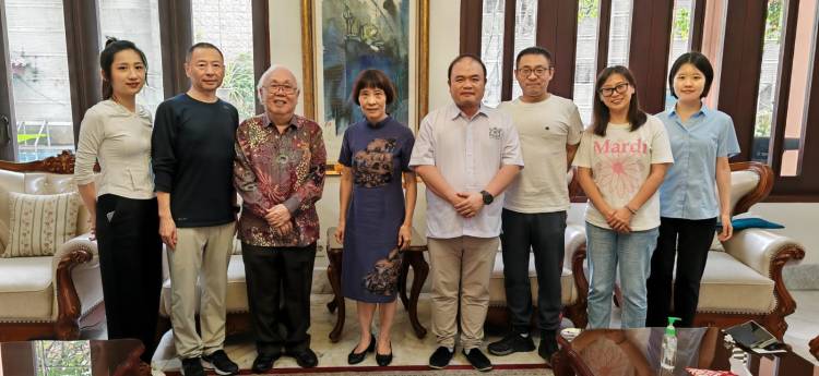 Ketua KADIN Medan Diwawacara oleh Media China Group