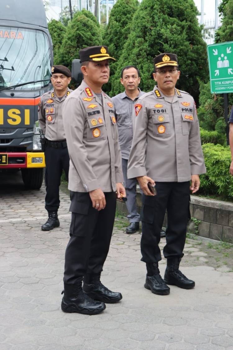  Kapolrestabes Medan Ikuti Simulasi Pengamanan Kota di KPU Sumut