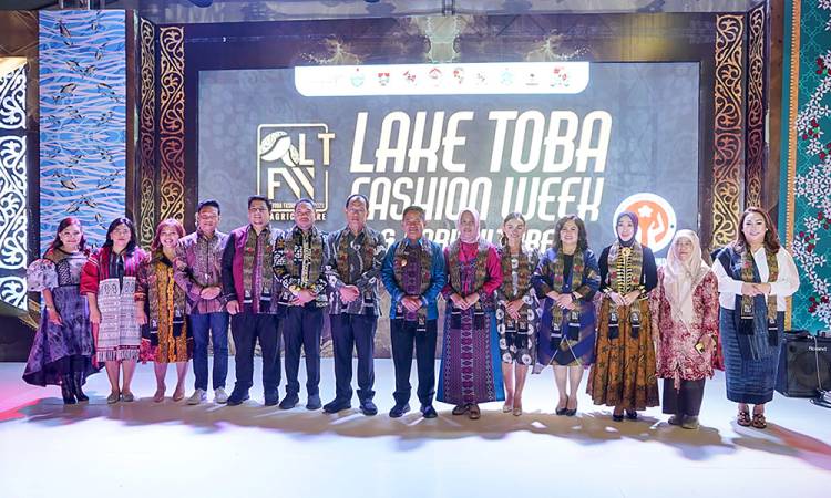 Buka Lake Toba Fashion Week 2023, Pj Gubernur Hassanudin Sebut Kekayaan Sumut Hebat