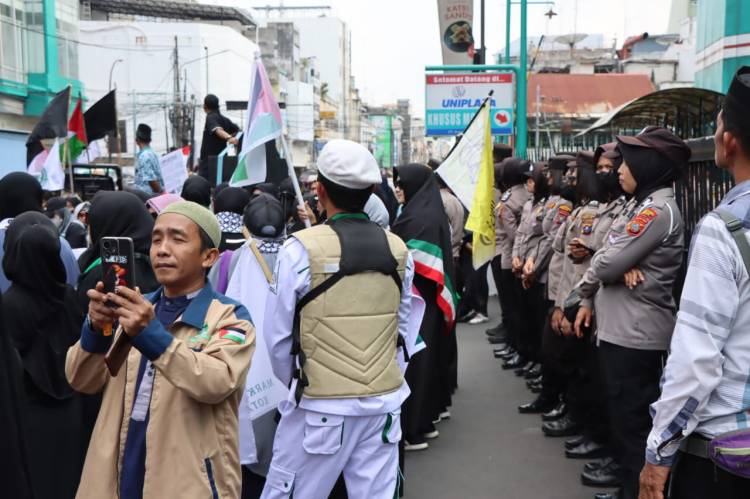 Polrestabes Medan Kawal Demo Bela Palestina, Aksi Berlangsung Aman dan Kondusif
