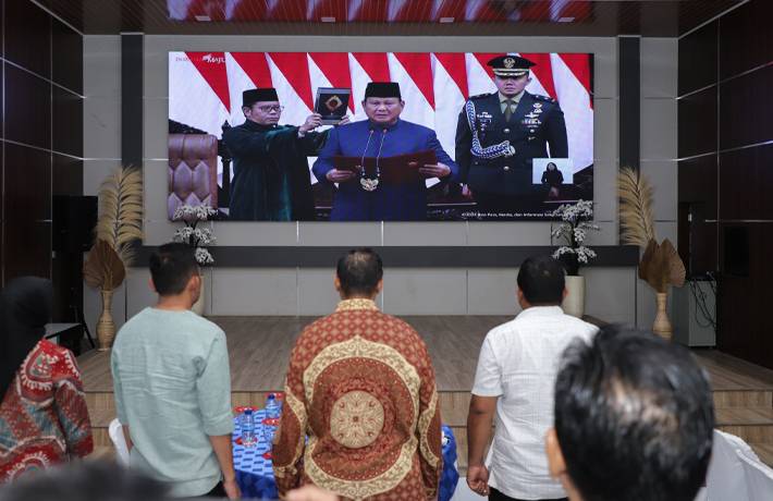 Pjs Walikota dan Pimpinan OPD Pemko Pematangsiantar Nobar Pelantikan Presiden-Wakil Presiden