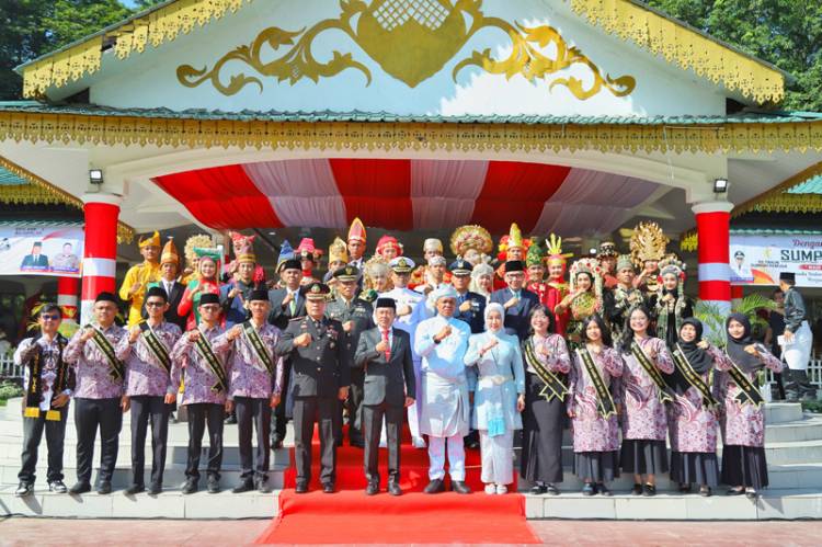 Pimpin Peringatan Hari Sumpah Pemuda 2024, Sekdaprov Sumut Ajak Pemuda Terus Berpartisipasi dalam Pembangunan