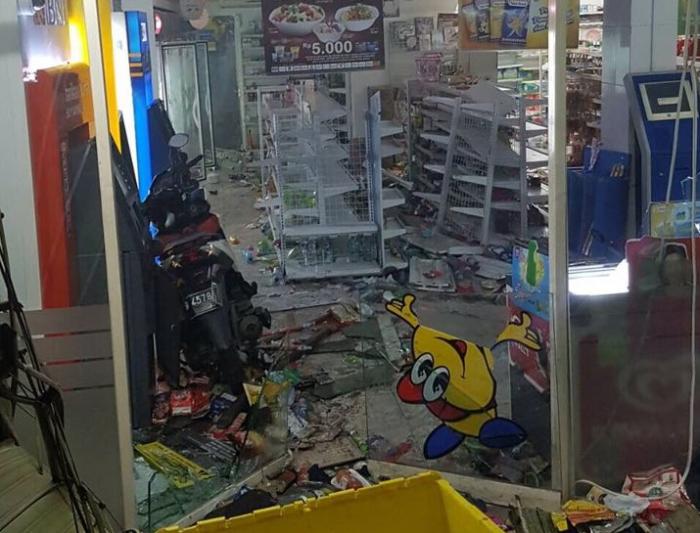 15 Orang Diduga Provokator dan Pengerusakan di Penjaringan Diamankan Polisi