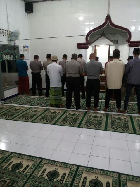 Polsek Beringin Sampaikan Pesan Kamtibmas Usai Sholat Subuh
