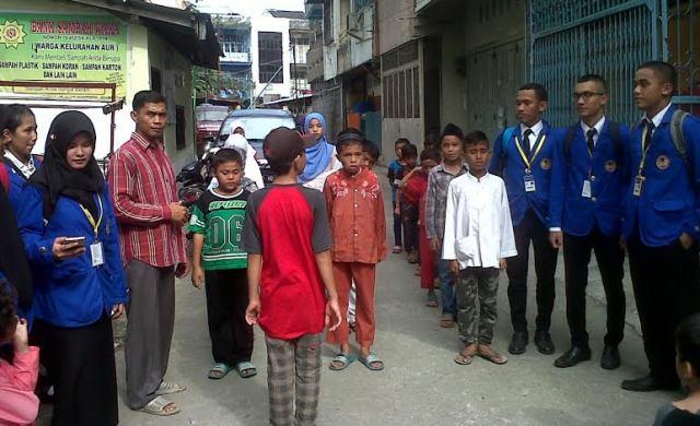 Mahasiswa Politeknik Keuangan Negara Latih Anak KOPA Latihan PBB