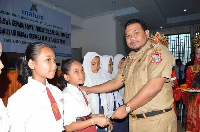 PT Inalum Serahkan Bantuan Beasiswa kepada 600 Siswa se-Kota Tanjungbalai 