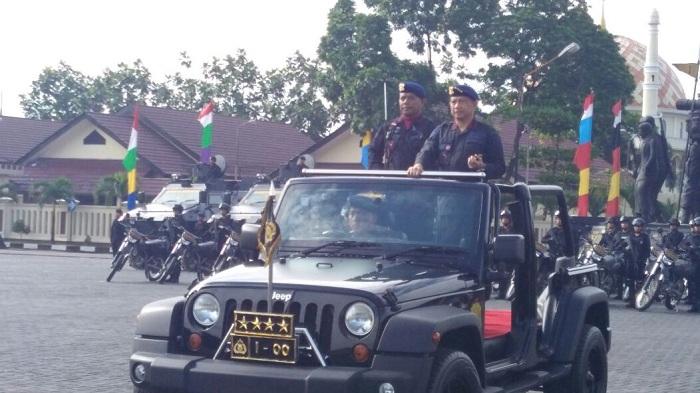 Ahok Tersangka, Polri Banjir Pujian