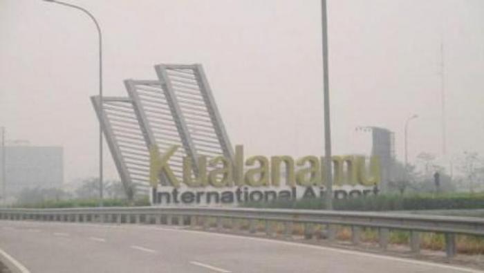 Cuaca Buruk, Penerbangan ke Taput Balik Arah