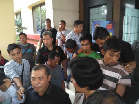 Penadah Mobil Curian Diringkus Polisi di Jalan Pertempuran Medan Barat