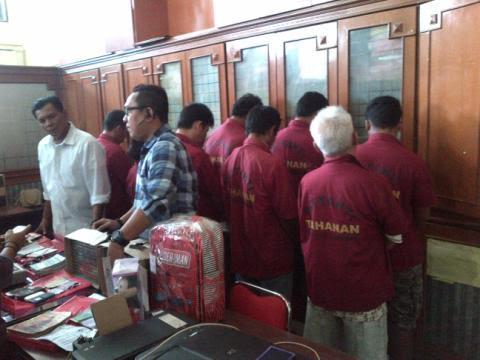 Poldasu Tangkap Lima Pejudi Togel dan Lima Pejudi Tembak Ikan