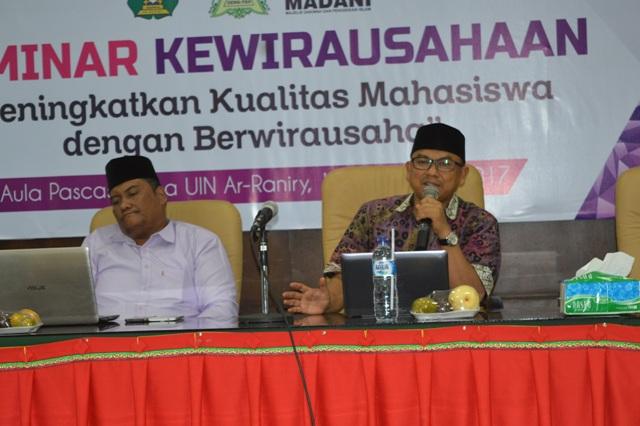 DEMA FAH UIN Ar-Raniry Gelar Seminar Kewirausahaan