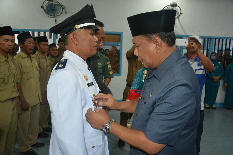 Bupati Lantik PAW Kades Paya Bakung