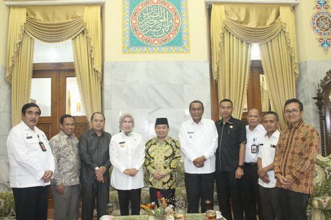 Ketua Fraksi PKS Jazuli Reses ke Pemkab Serang
