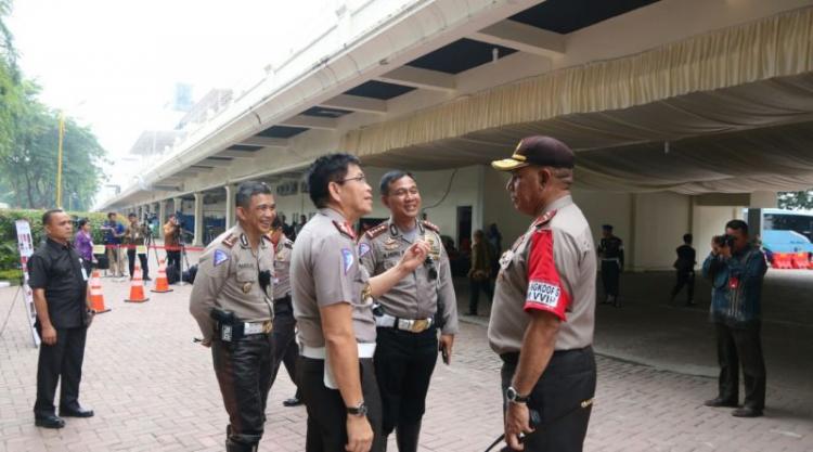 Kakorlantas Minta Kendaraan Berat Tak Lewat di Rute Kirab Pernikahan Kahiyang-Bobby Minggu Besok