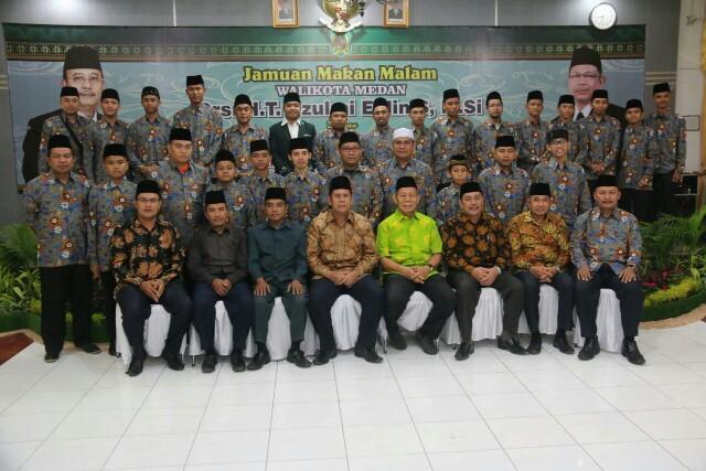 Walikota Medan Makan Malam Bersama Para Kafilah Kota Medan