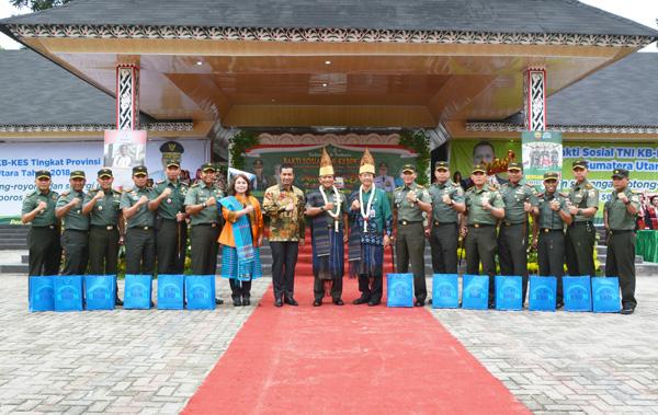 Wakili Pangdam, Kasdam I/BB Buka Kegiatan Baksos TNI KB-Kes Tingkat Provinsi Sumut di Pematangsiantar
