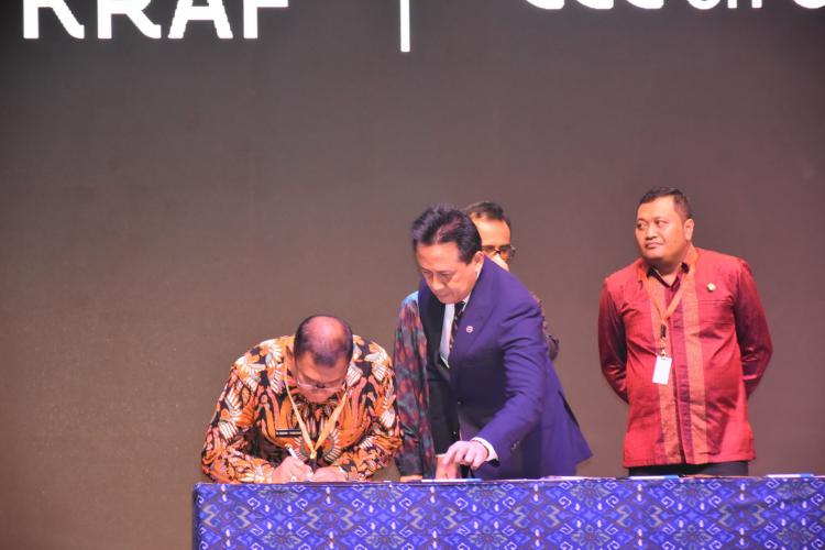 Pemkab Bersama Bekraf Teken MoU Tentang Pengembangan Potensi Ekonomi Kreatif di Deli Serdang