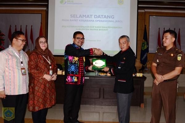 Pemkab Pakpak Bharat Laksanakan Rapat Kerjasama Operasional BPJS Ketenagakerjaan Kantor Wilayah Sumbagut