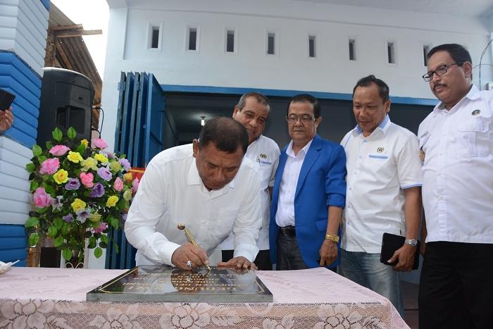 Resmikan Kantor PWI Deli Serdang, Bupati Minta Wartawan Luruskan Berita Hoax