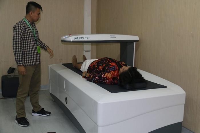 Alat Periksa Kerapatan Tulang Kini Tersedia di RS Adam Malik