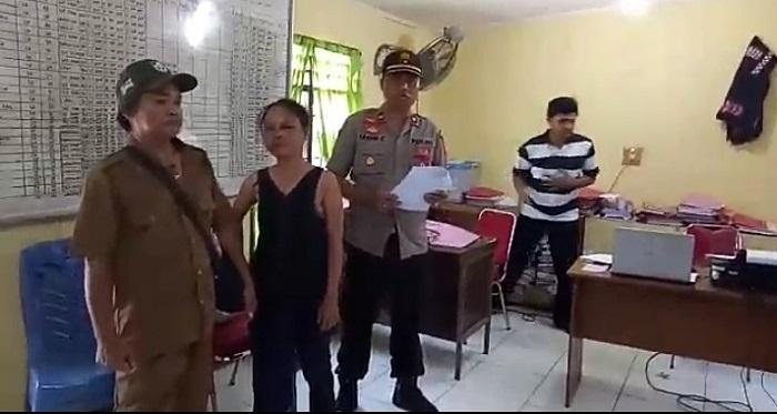 Dicurigai Menculik Anak, Wanita Kurang Waras Dihajar Massa di Simalingkar