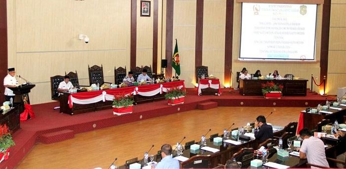 Wali Kota Medan Sampaikan Nota Jawaban Tentang Pencabutan Perda Retribusi Izin Gangguan