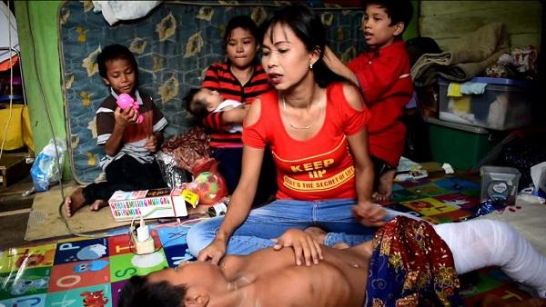 Bocah 8 Tahun di Tanjung Balai Disuruh Minum Air Kencing Temannya, Hingga Kakinya Terbakar