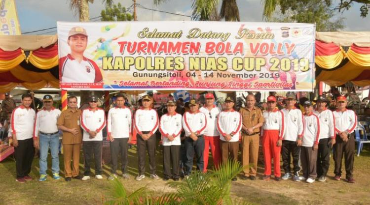 Turnamen Volly Piala Kapolres Nias Cup 2019 Dibuka