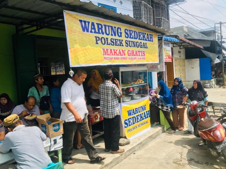 Dibuka Polsek Sunggal, Warung Nasi Ini Menyediakan Makan Gratis