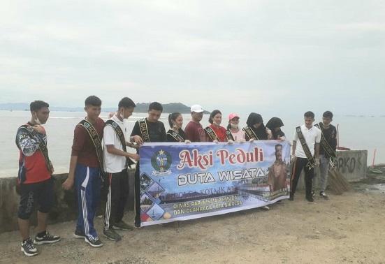 Jelang Hari Pariwisata Dunia, Disparpora Sibolga Bersihkan Destinasi Wisata Sejarah
