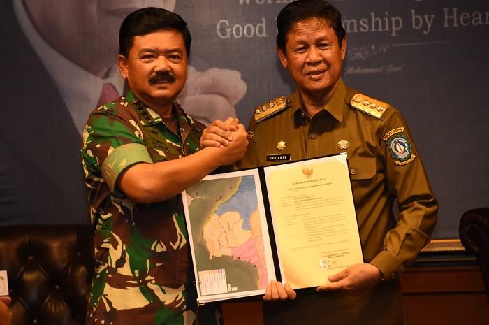 Panglima TNI Terima Hibah Lahan Pembangunan Makogabwilhan I