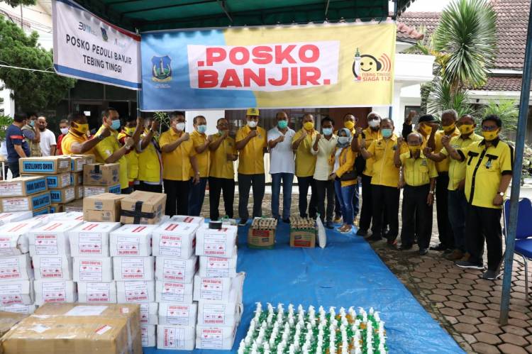 Bantu Korban Banjir Tebing Tinggi, Golkar Sumut Salurkan 2.000 Paket Sembako
