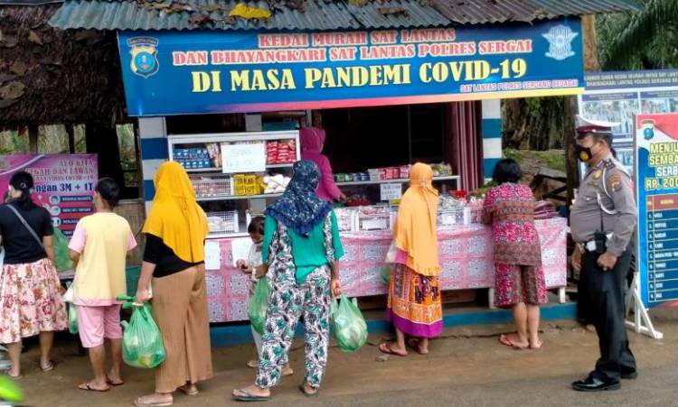Satlantas Polres Sergai Buka Kedai Murah, Bantu Ekonomi Masyarakat di Masa Pandemi