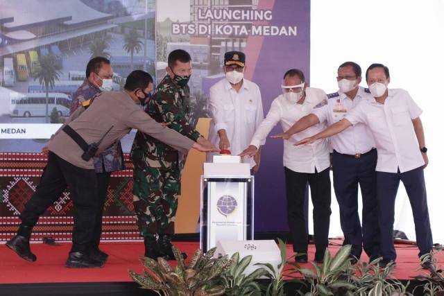 Menteri Perhubungan Groundbreaking Pembangunan Terminal Amplas  dan Luncurkan Transportasi Massal