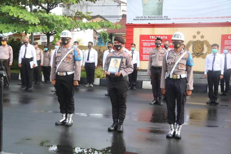 Wakapolresta Deli Serdang Pimpin Upacara PTDH Bripka FS